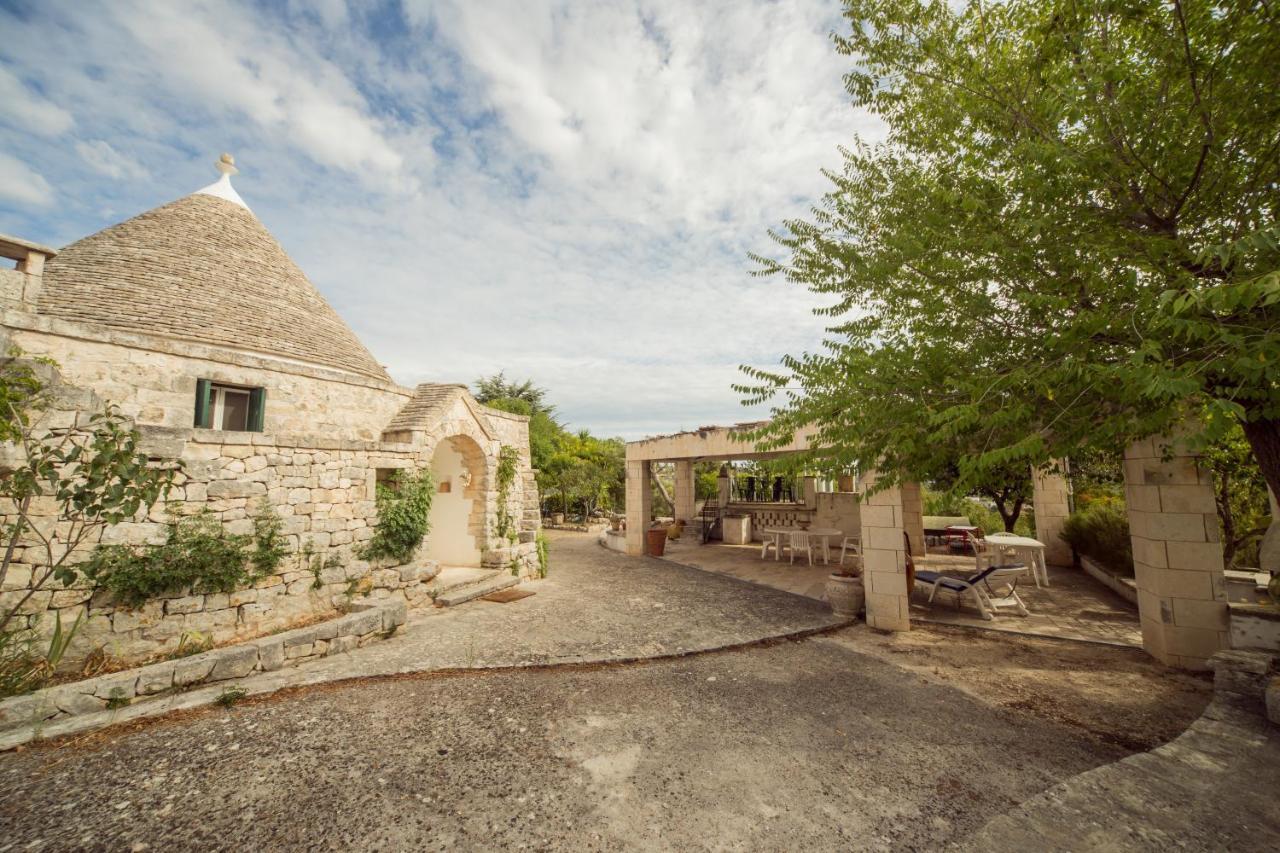 Holiday home Trulli Girasoli E Viole Cocolicchio