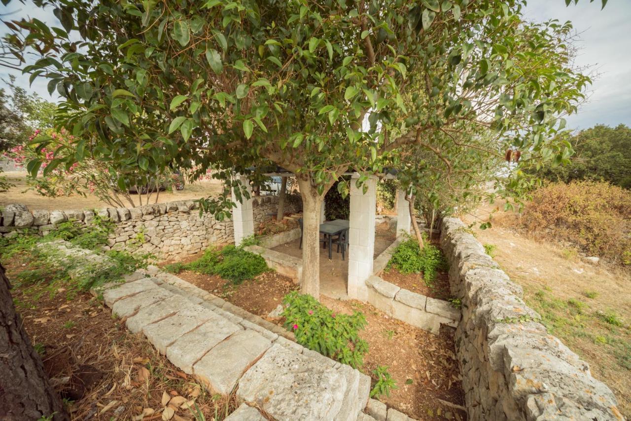 Trulli Girasoli E Viole Holiday home *