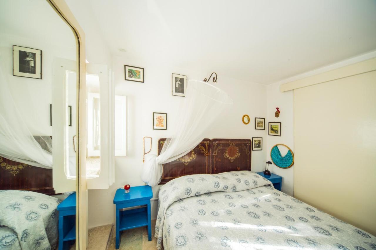 Trulli Girasoli E Viole Holiday home Cocolicchio