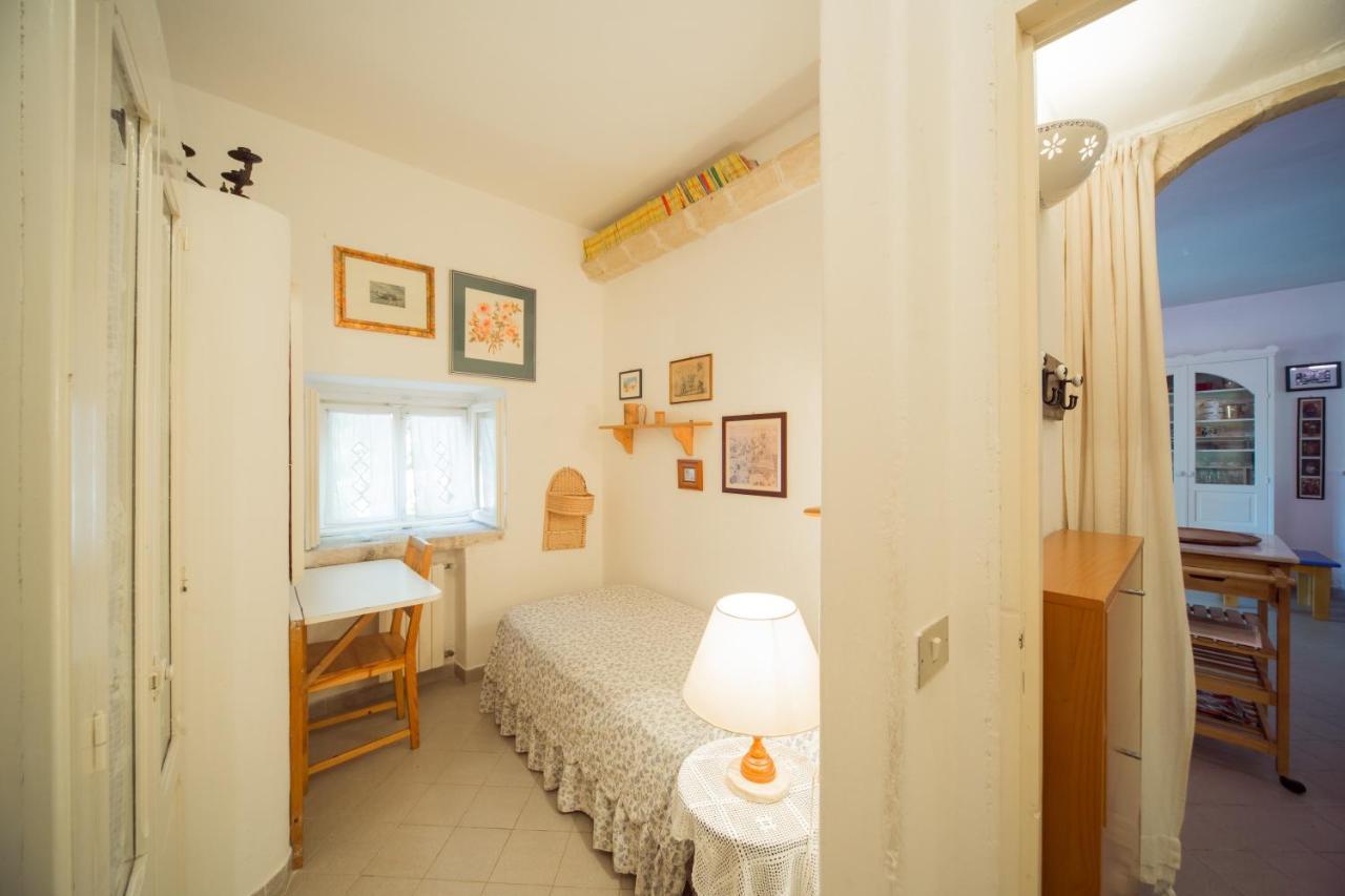Trulli Girasoli E Viole * Cocolicchio